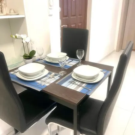 Modern And Cozy Flat, 10 Min By Tram From Centre