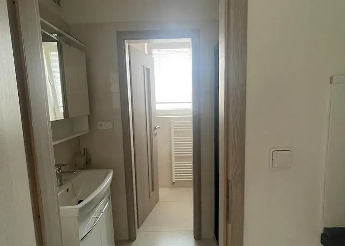 Modern And Cozy Flat, 10 Min By Tram From Centre * Brno