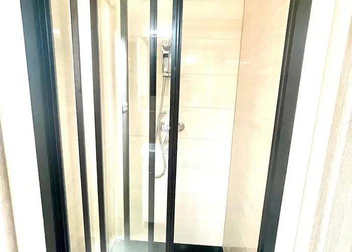 Modern And Cozy Flat, 10 Min By Tram From Centre * Brno